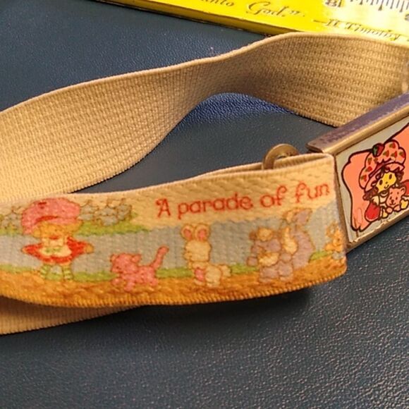 Vintage Strawberry Shortcake Child's Elastic Belt w/ Magnetic Clasp Cottagecore - Picture 8 of 9